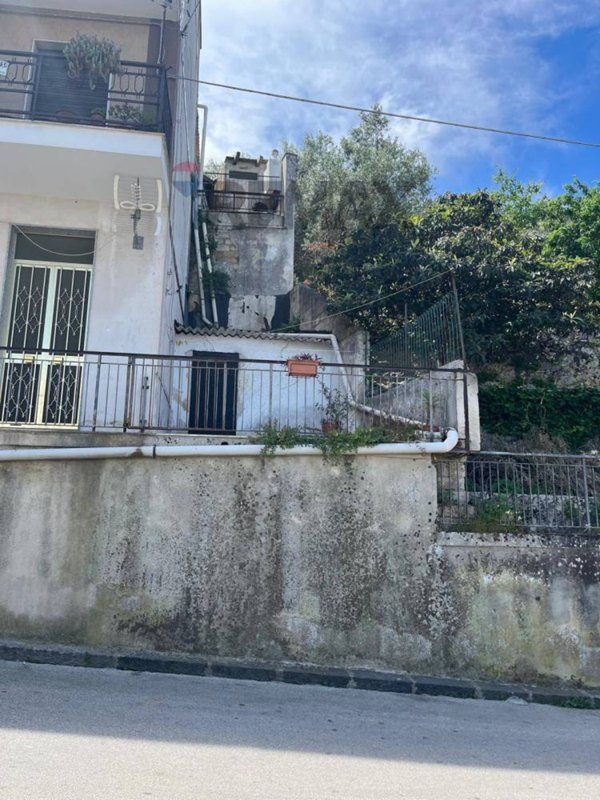 casa indipendente in vendita a Buccheri