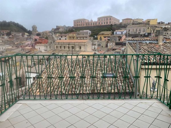 appartamento in vendita a Buccheri