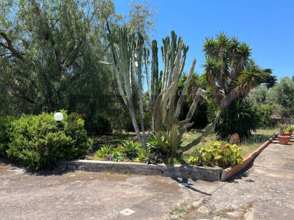 casa indipendente in vendita a Buccheri