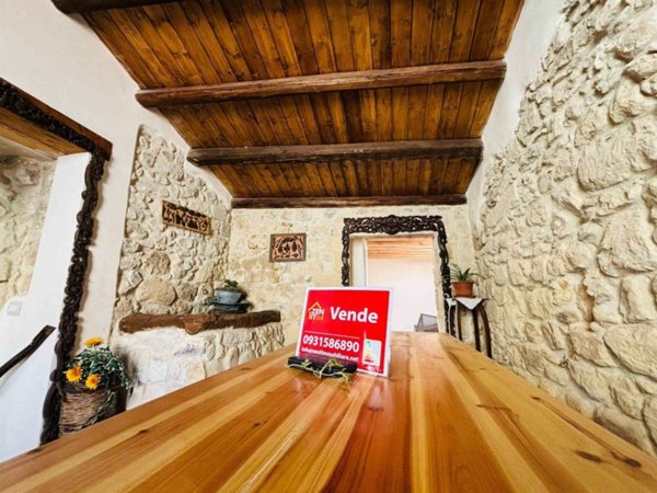 casa indipendente in vendita a Buscemi
