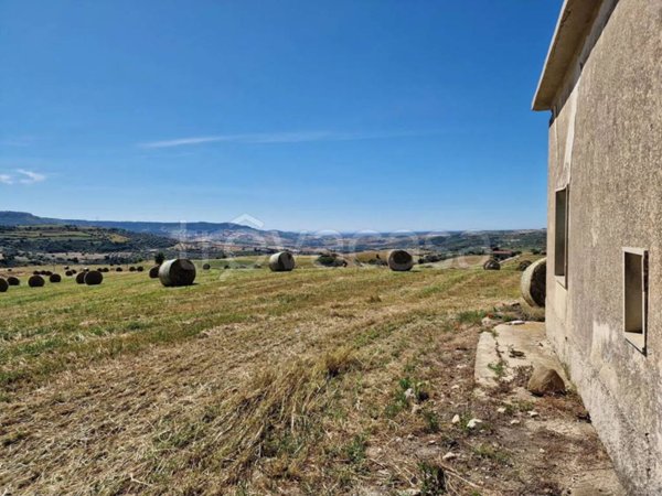 casa indipendente in vendita a Buscemi