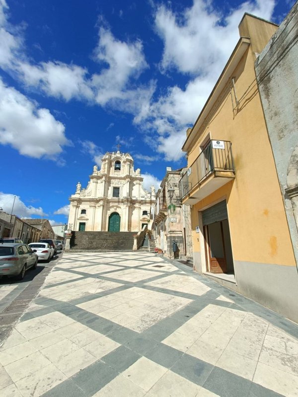 casa indipendente in vendita a Buscemi