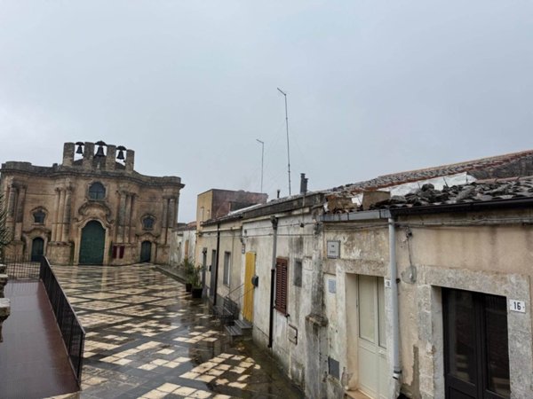 casa indipendente in vendita a Buscemi