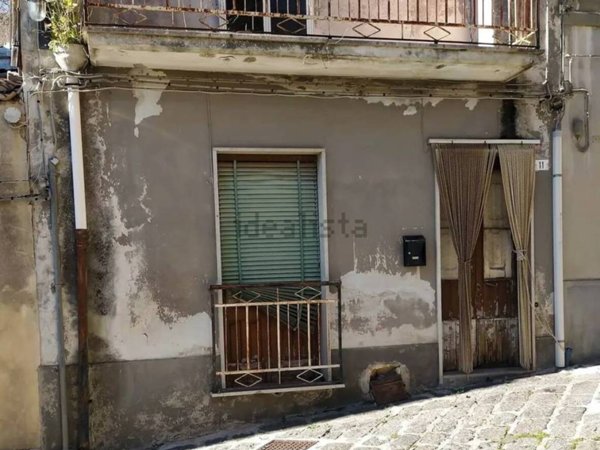 intera palazzina in vendita a Buscemi