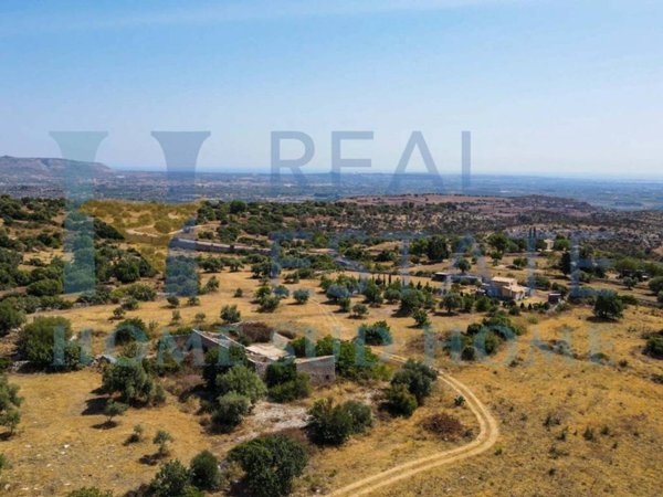 terreno agricolo in vendita a Canicattini Bagni