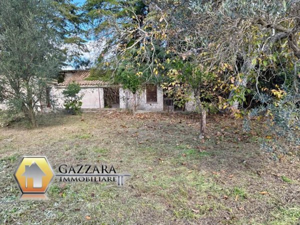 casa indipendente in vendita a Canicattini Bagni