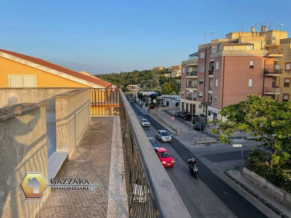 appartamento in vendita a Canicattini Bagni