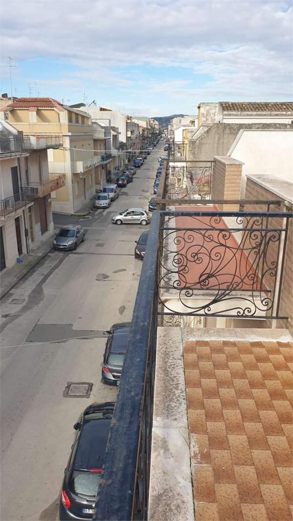 casa indipendente in vendita a Canicattini Bagni