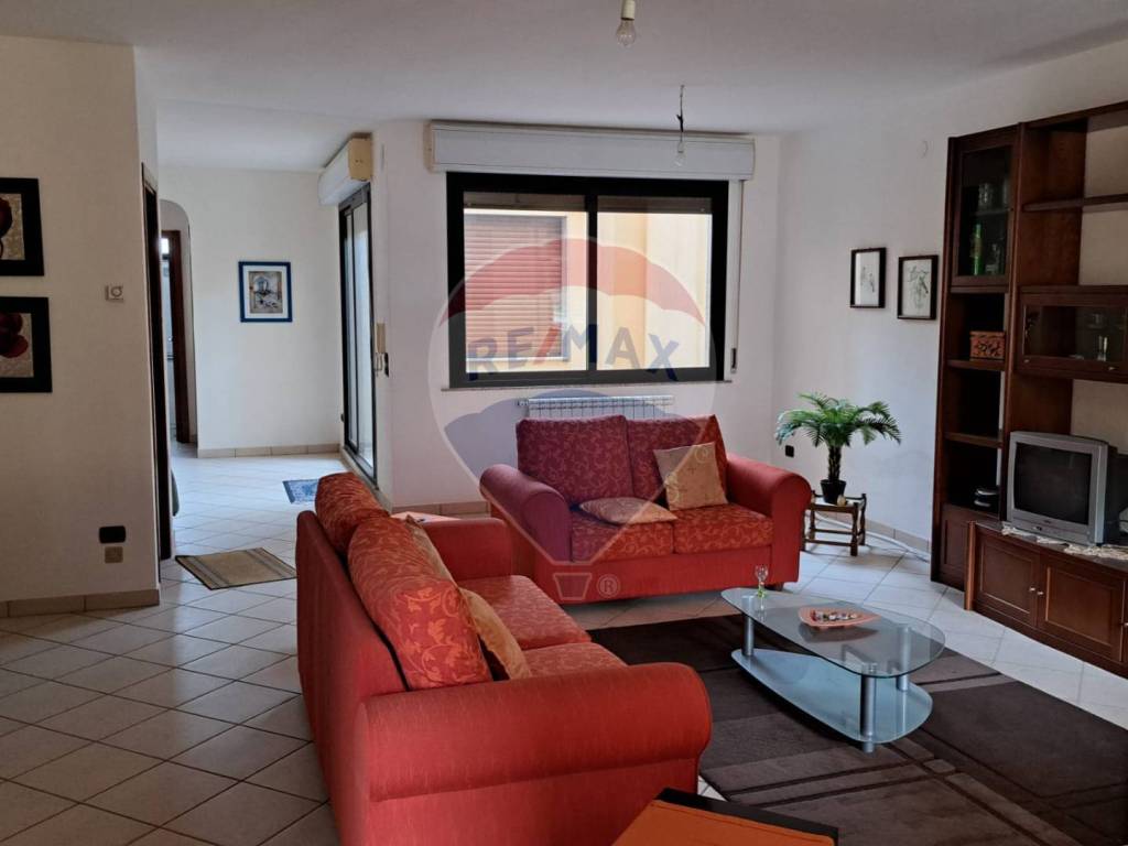 casa indipendente in vendita a Canicattini Bagni