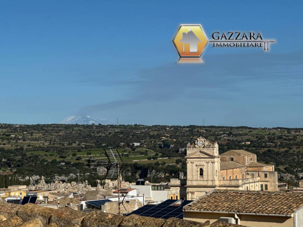 casa indipendente in vendita a Canicattini Bagni