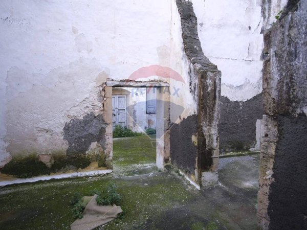 casa indipendente in vendita a Canicattini Bagni