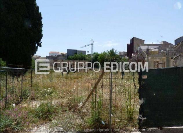 locale commerciale in vendita a Canicattini Bagni