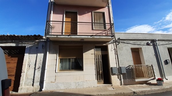casa indipendente in vendita a Canicattini Bagni