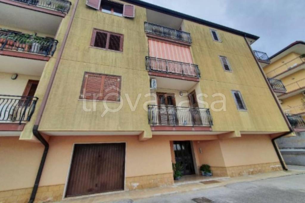 appartamento in vendita a Canicattini Bagni