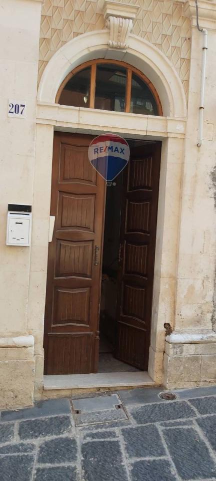 casa indipendente in vendita a Canicattini Bagni