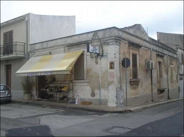 casa indipendente in vendita a Canicattini Bagni