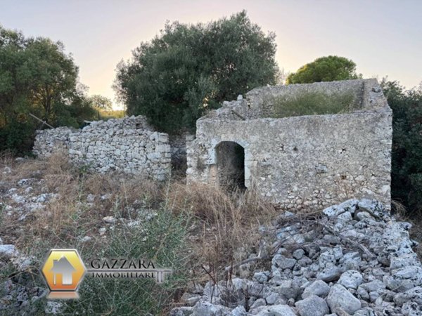 terreno agricolo in vendita a Canicattini Bagni