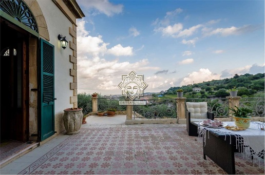 casa indipendente in vendita a Canicattini Bagni