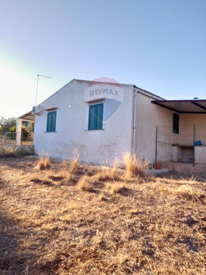 casa indipendente in vendita a Canicattini Bagni