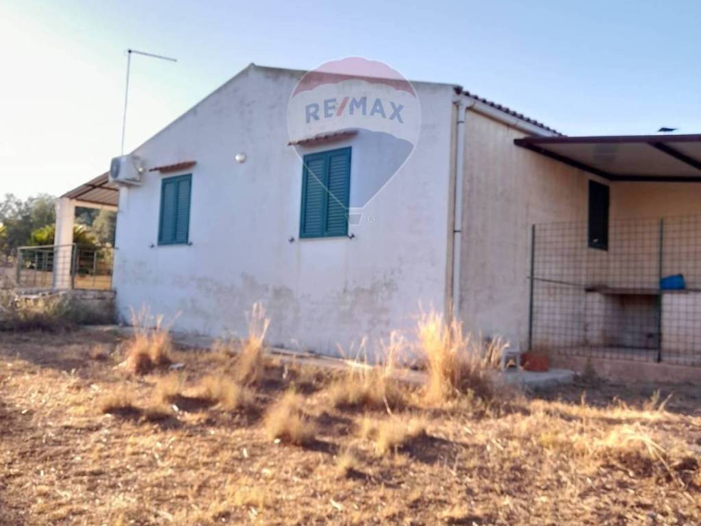 casa indipendente in vendita a Canicattini Bagni