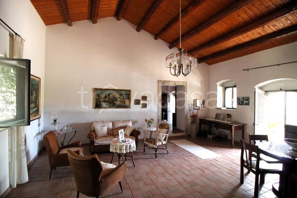 casa indipendente in vendita a Canicattini Bagni