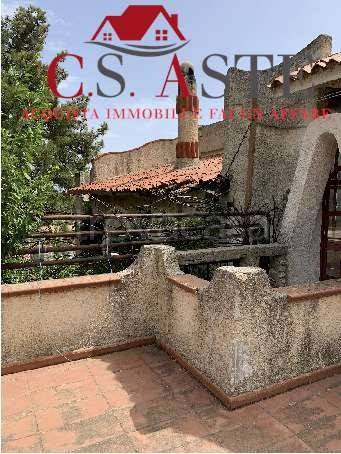 casa indipendente in vendita a Canicattini Bagni