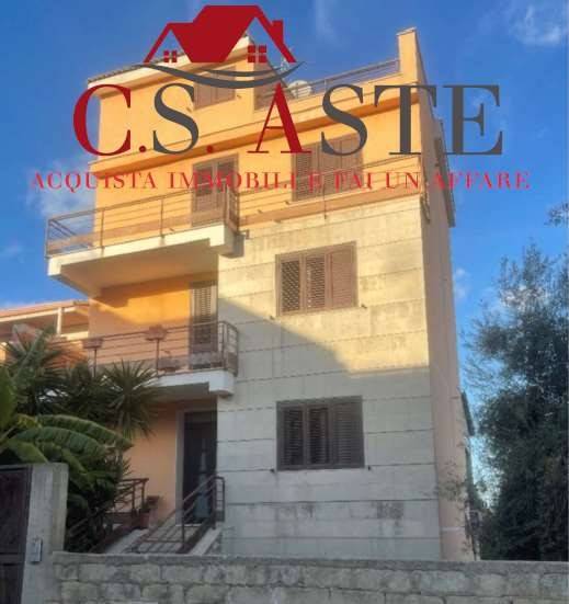 casa indipendente in vendita a Canicattini Bagni