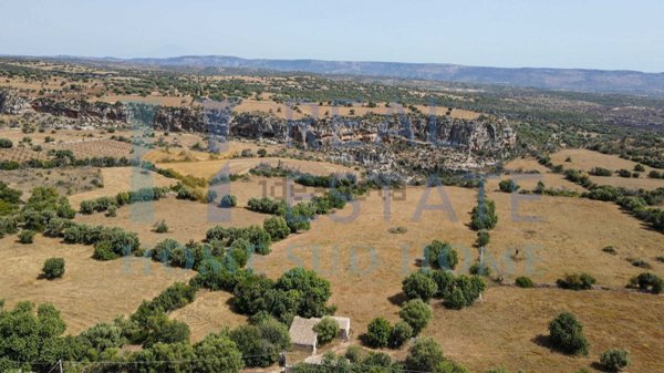 casale in vendita a Canicattini Bagni