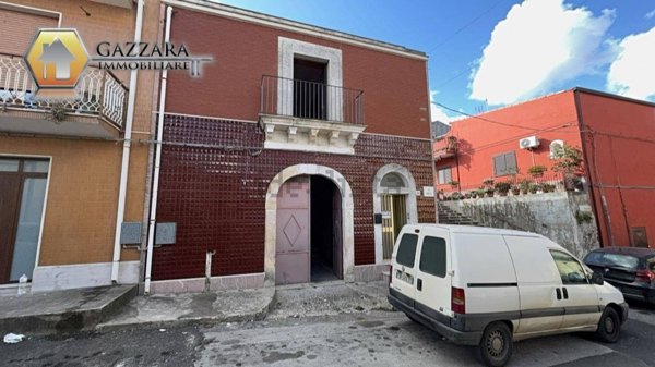 casa indipendente in vendita a Canicattini Bagni