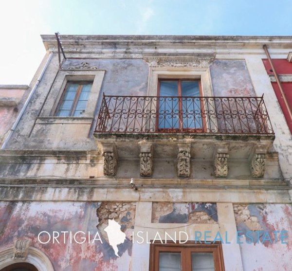 casa indipendente in vendita a Canicattini Bagni