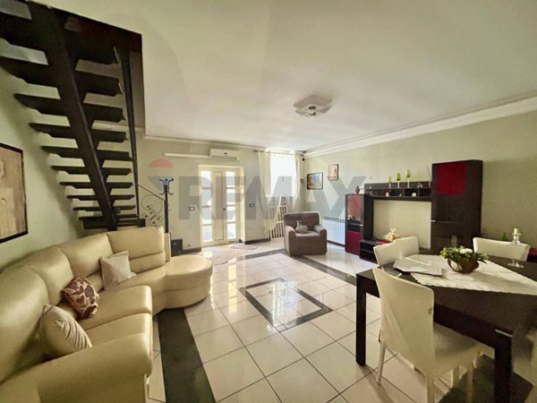 casa indipendente in vendita a Canicattini Bagni