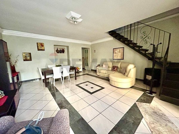 casa indipendente in vendita a Canicattini Bagni