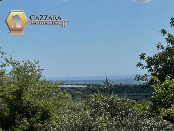 casa indipendente in vendita a Canicattini Bagni