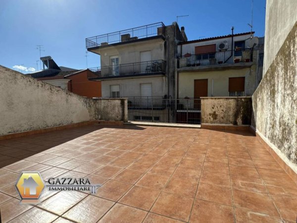 casa indipendente in vendita a Canicattini Bagni