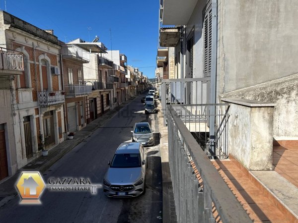 casa indipendente in vendita a Canicattini Bagni