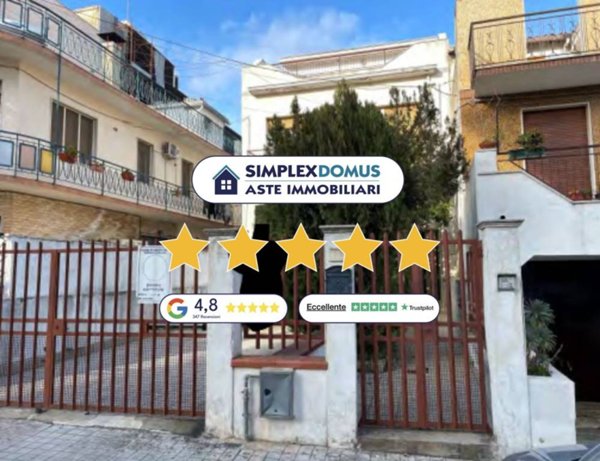 casa indipendente in vendita a Canicattini Bagni