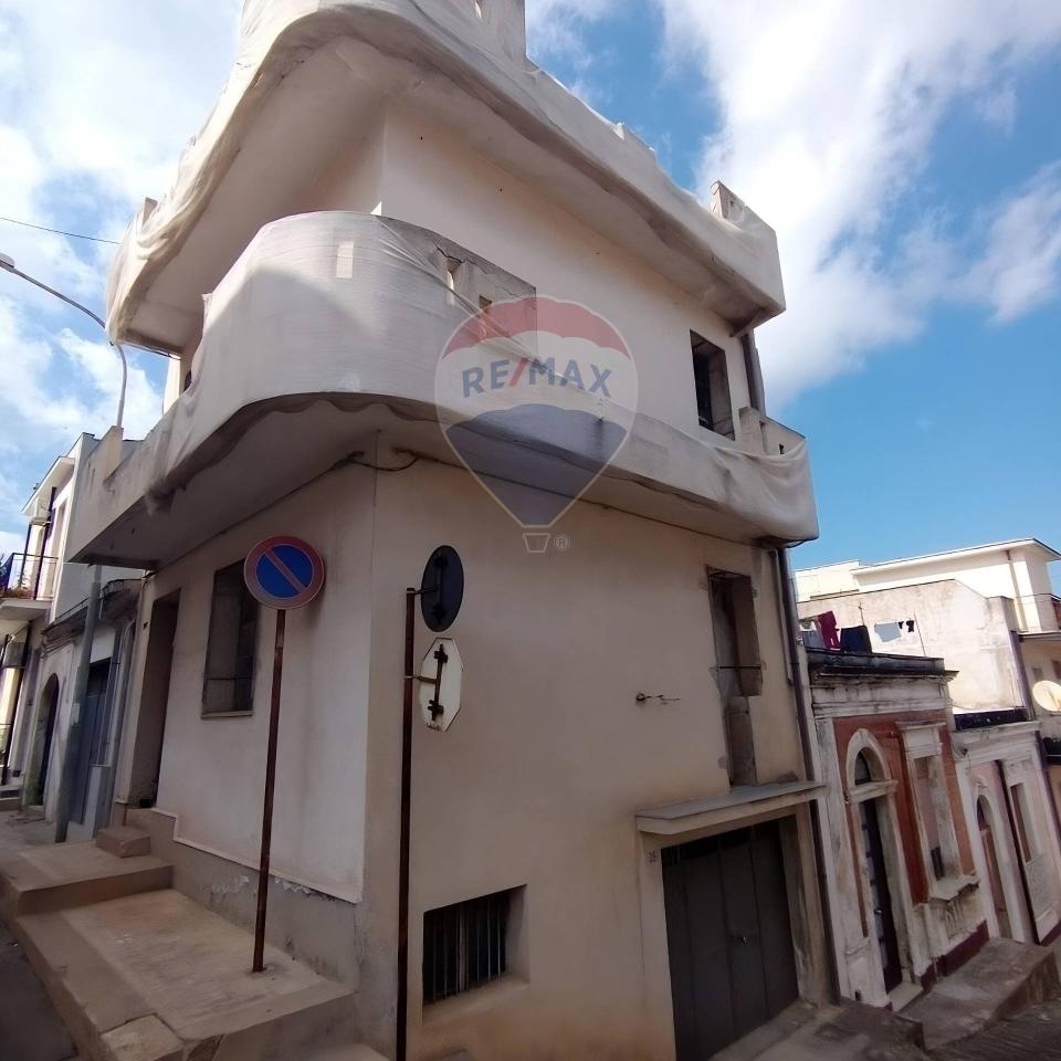 casa indipendente in vendita a Canicattini Bagni