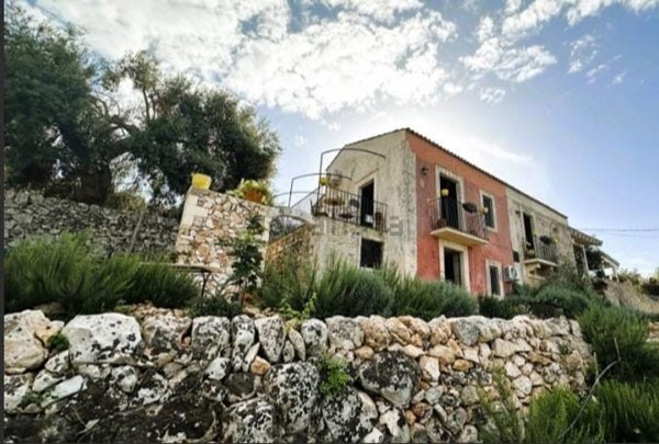 appartamento in vendita a Canicattini Bagni