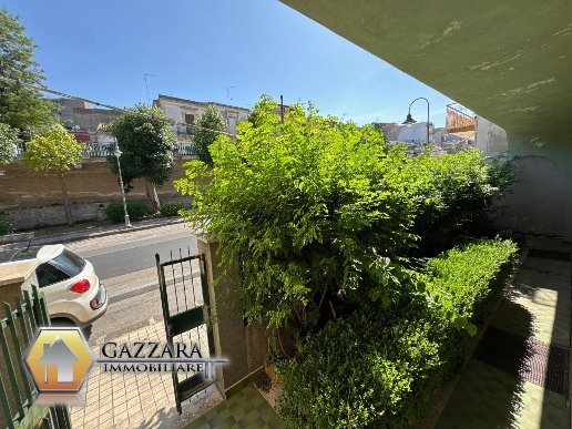 casa indipendente in vendita a Canicattini Bagni