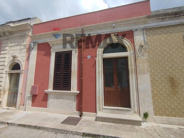 casa indipendente in vendita a Canicattini Bagni