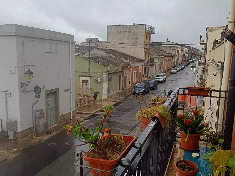 casa indipendente in vendita a Canicattini Bagni