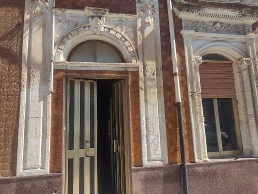 casa indipendente in vendita a Canicattini Bagni
