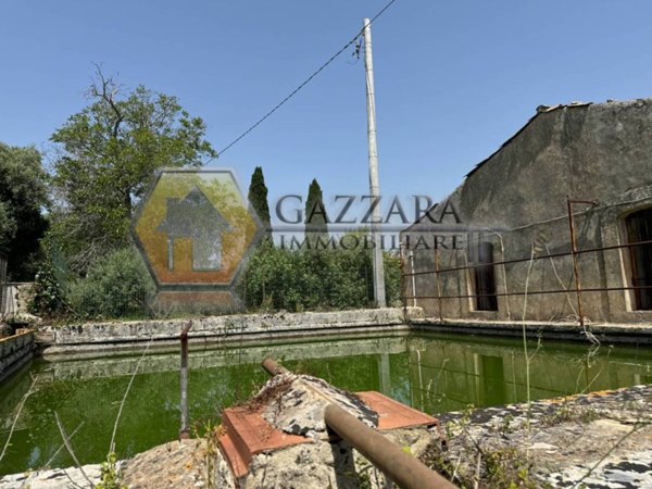 terreno agricolo in vendita a Canicattini Bagni