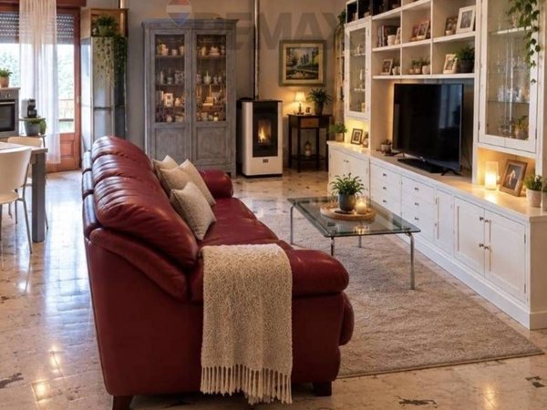casa indipendente in vendita a Canicattini Bagni