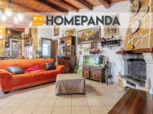 casa indipendente in vendita a Canicattini Bagni