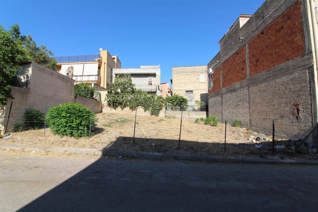 casa indipendente in vendita a Carlentini