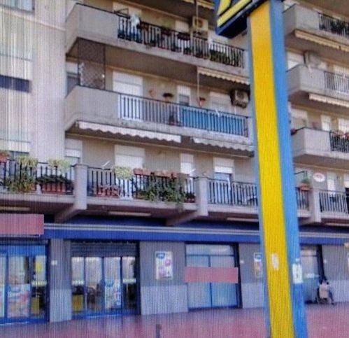 negozio in vendita a Carlentini