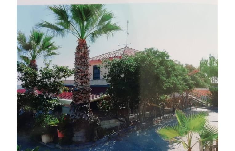 casa indipendente in vendita a Carlentini