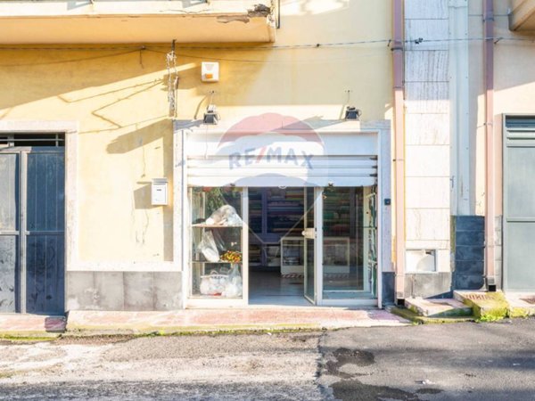 negozio in vendita a Carlentini