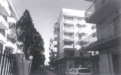 negozio in vendita a Carlentini